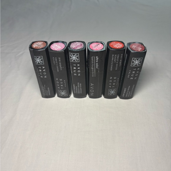 Avon True Color Lipstick Collection - Diverse Shades